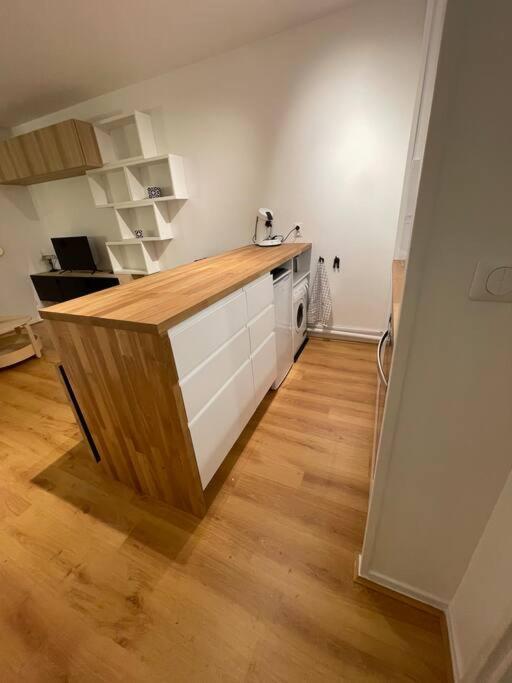 Apartament Studio Meuble Amiens Zewnętrze zdjęcie